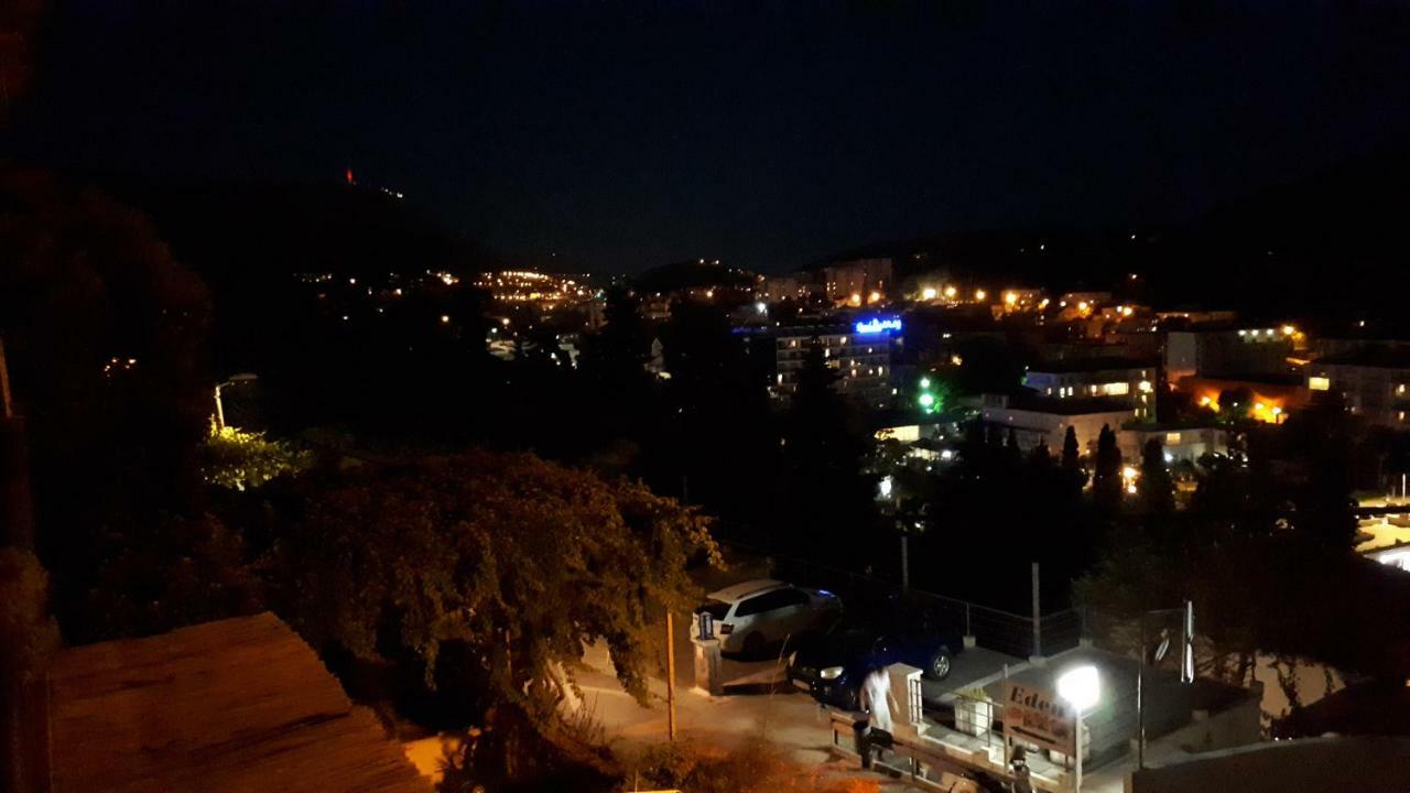 Best4You Apartment - Sea View - 70 M2 - 2 Bedrooms ดูบรอฟนิก ภายนอก รูปภาพ