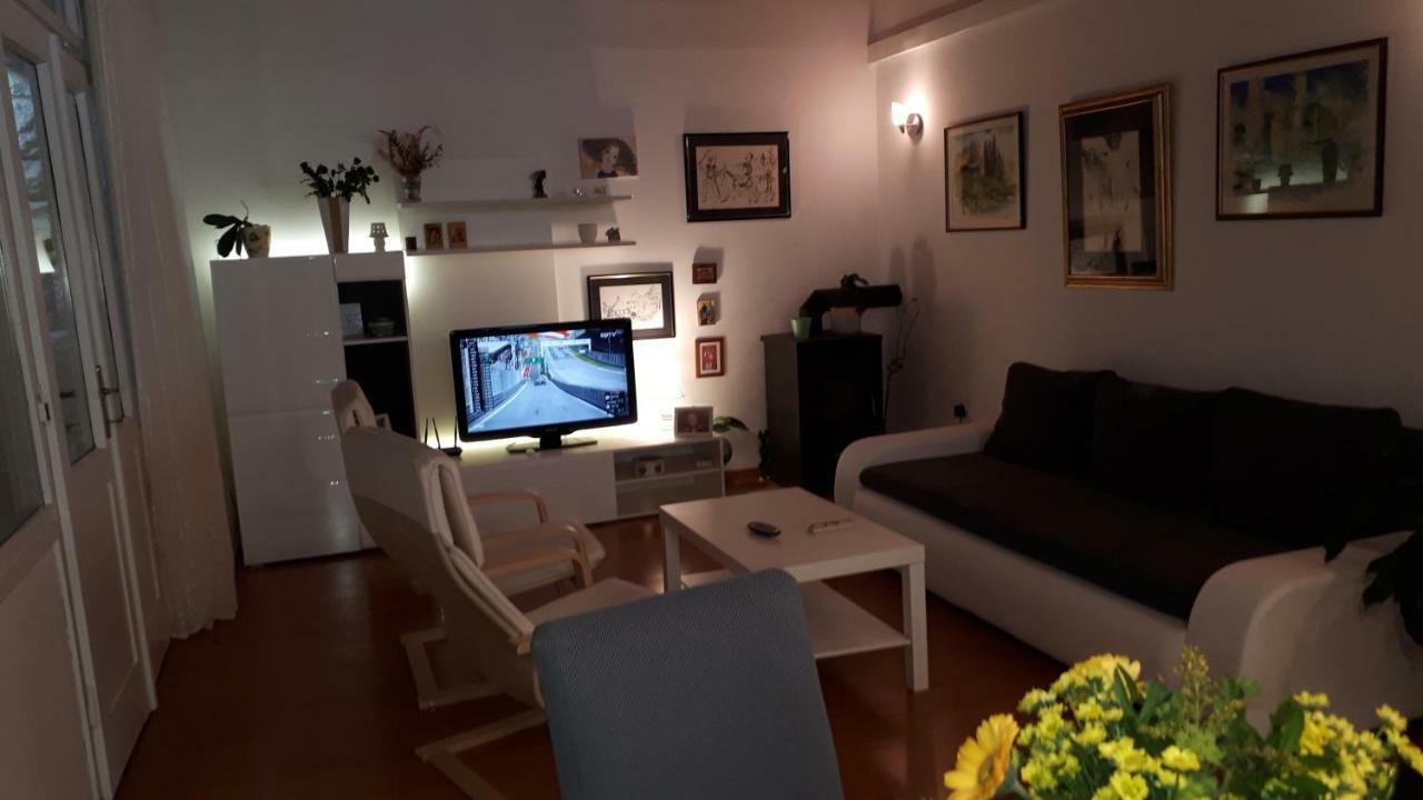 Best4You Apartment - Sea View - 70 M2 - 2 Bedrooms ดูบรอฟนิก ภายนอก รูปภาพ